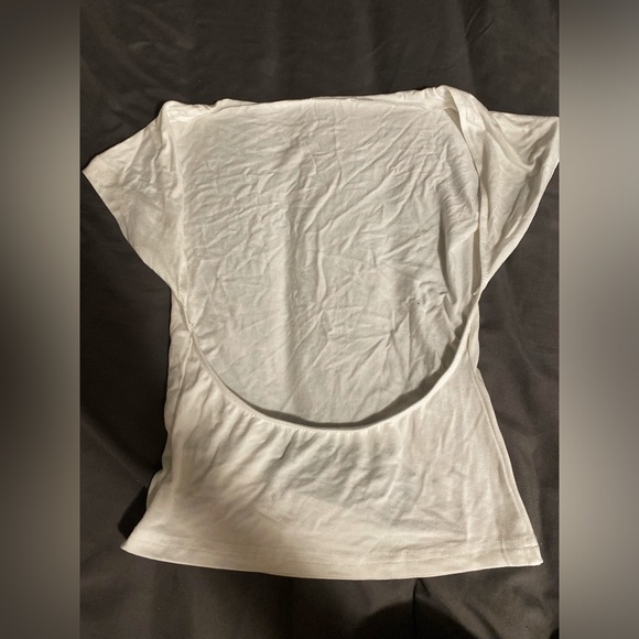 Backless Top - Picture 2 of 2